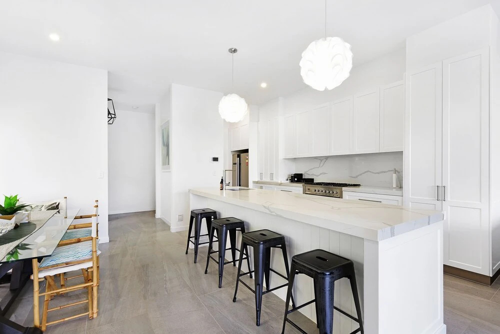 Gold Coast Private Villas - Waterfront Villas