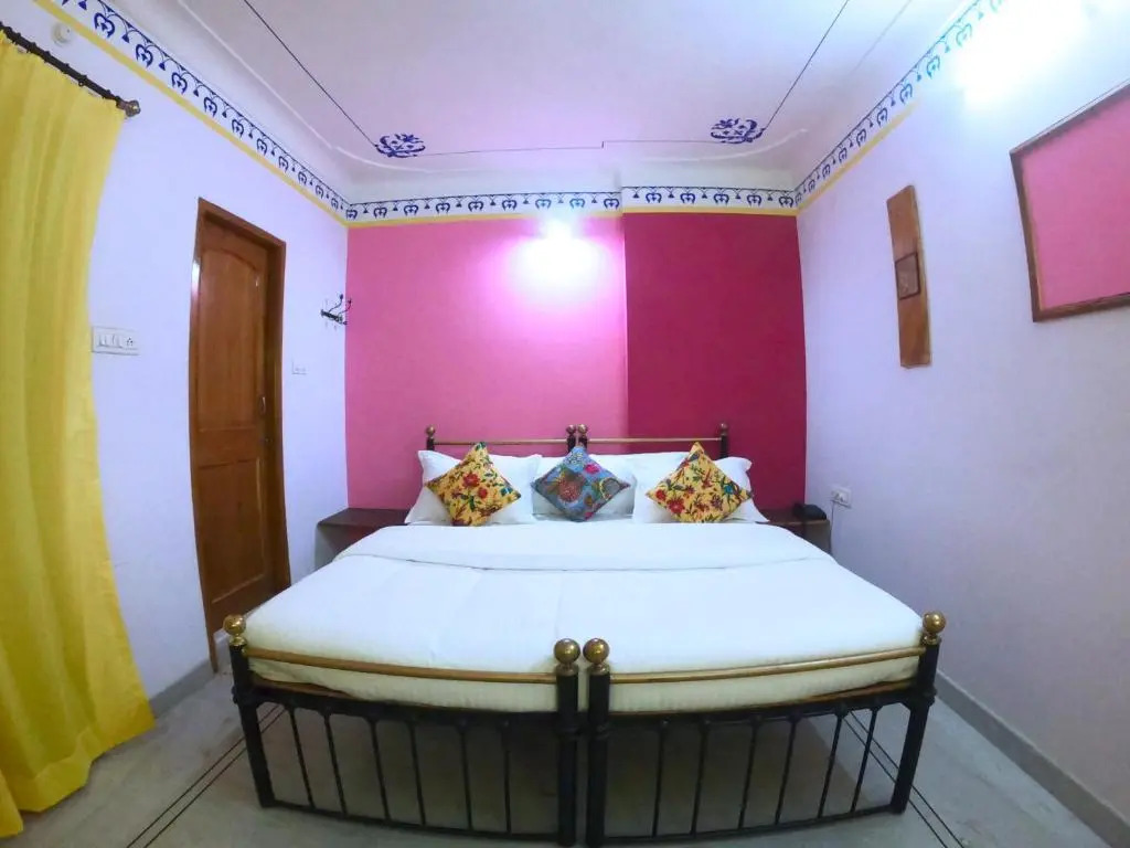 Little Peepal House
