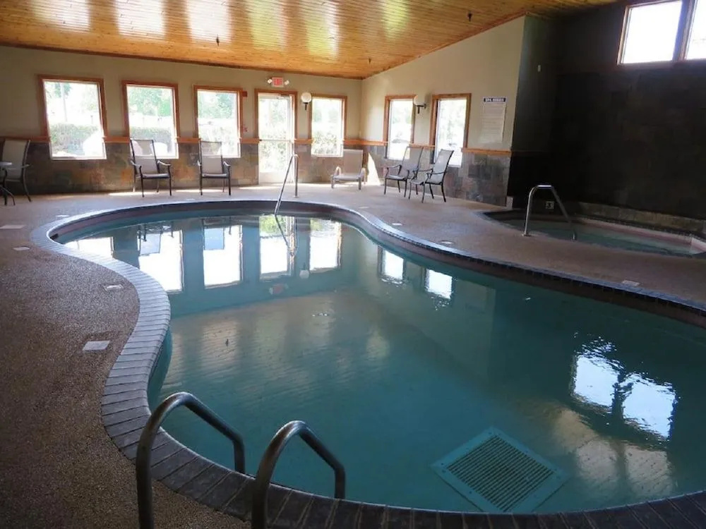 Country Inn Deerwood