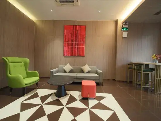 Borrman Hotel