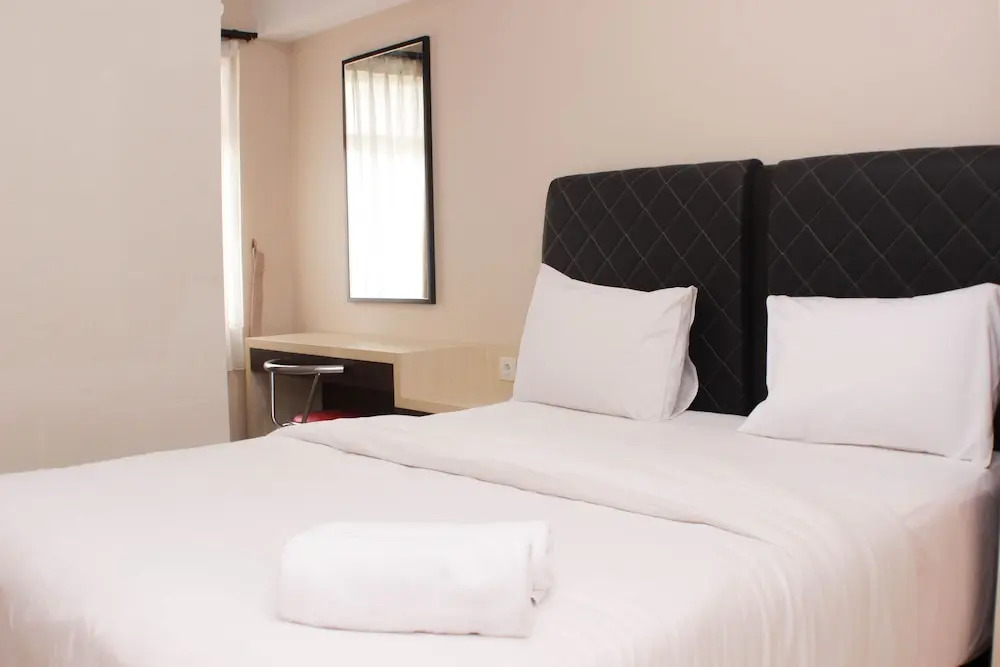 Comfy And Warm 2Br At Springlake Summarecon Bekasi Apartment