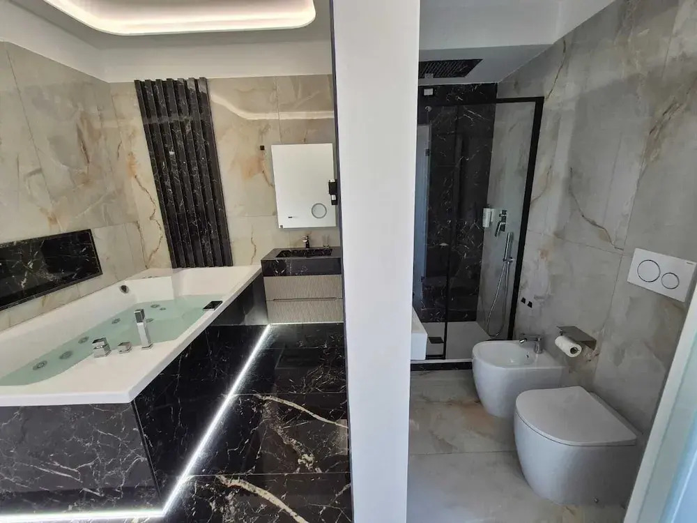 Arco Boutique Rooms