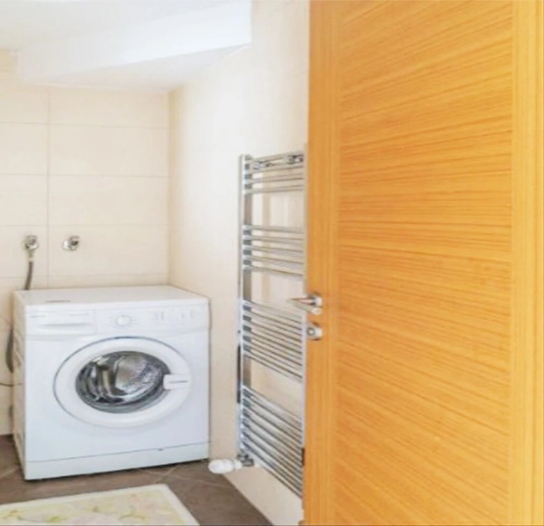 Azad Homes Elysium Resi̇dence 13