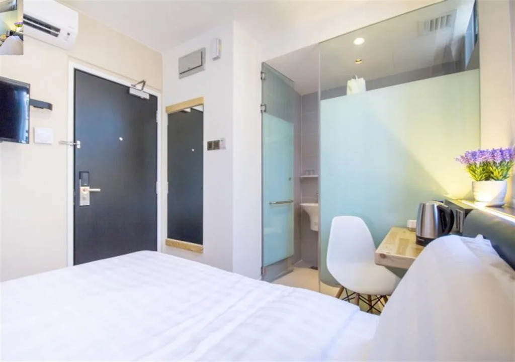 Mode Inn Icon City