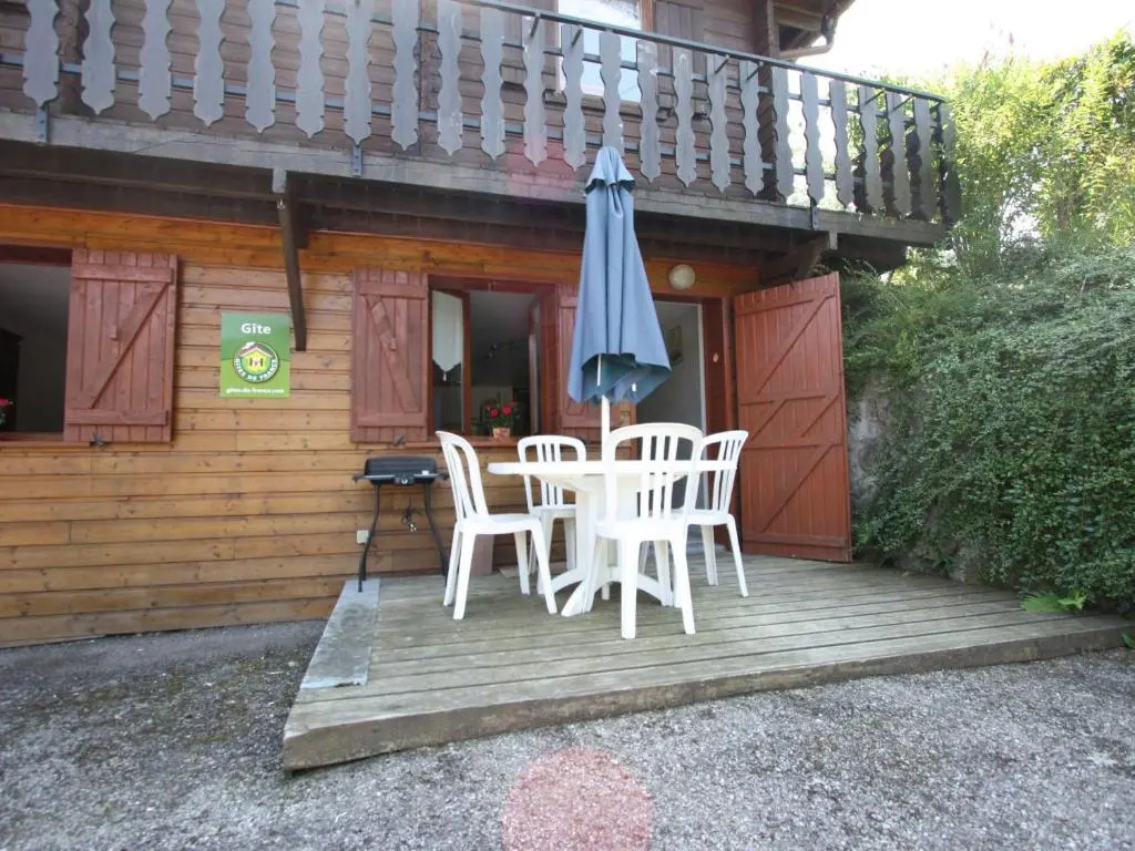 Charmant Gîte en Montagne avec Terrasse et Garage, Proche La Bresse Ski et Sentiers Balises - FR-1-589-17