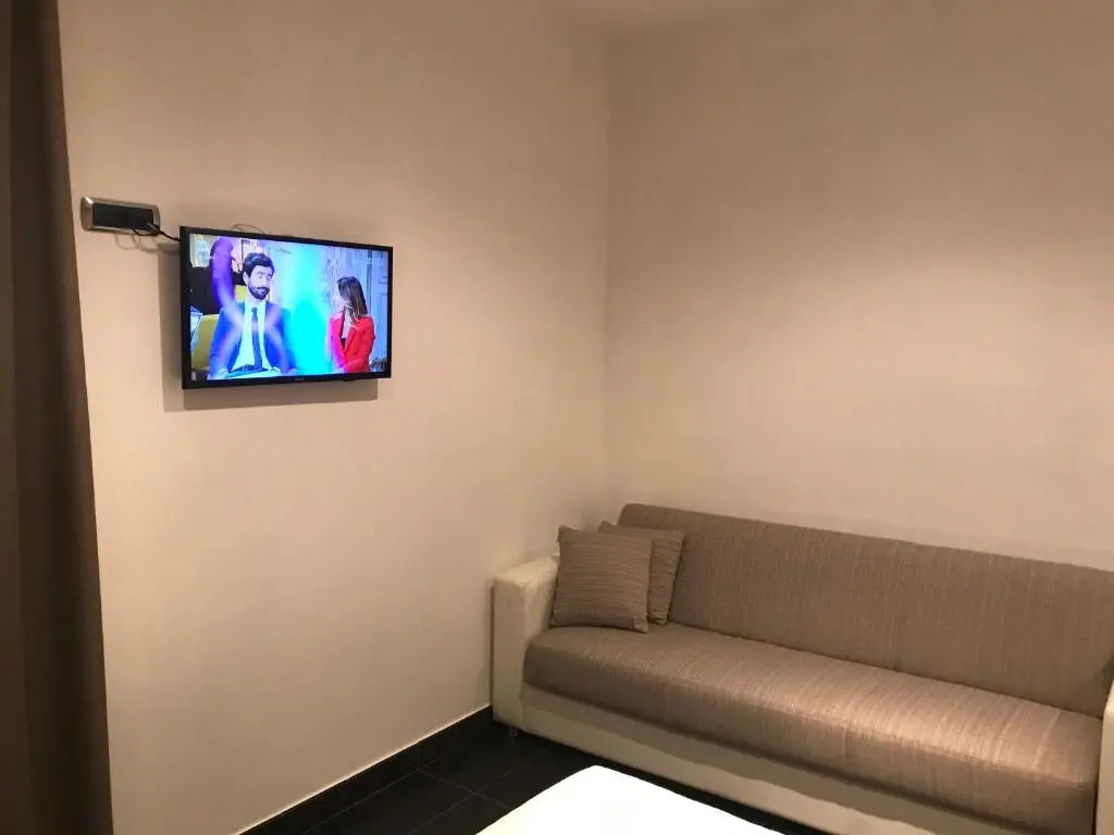 Impero 6 (Adults Only)