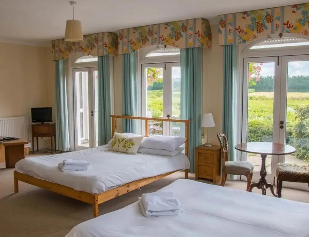 Highwaymans Rooms and Self Catering