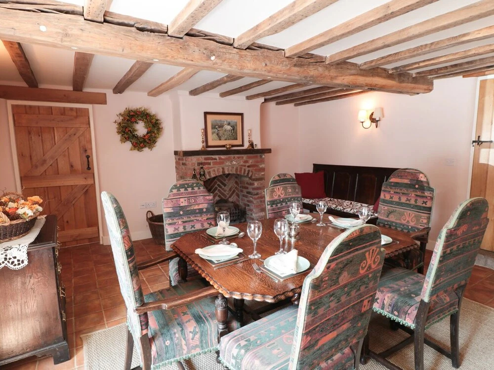 Just A Cottage, Newlands Farm