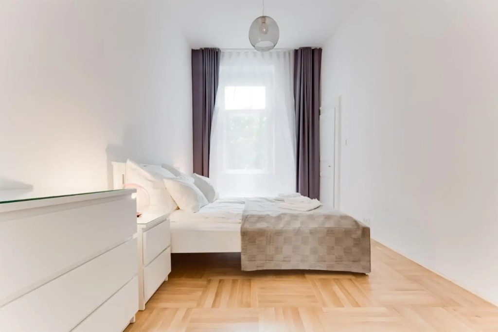 The Dancing House Residence