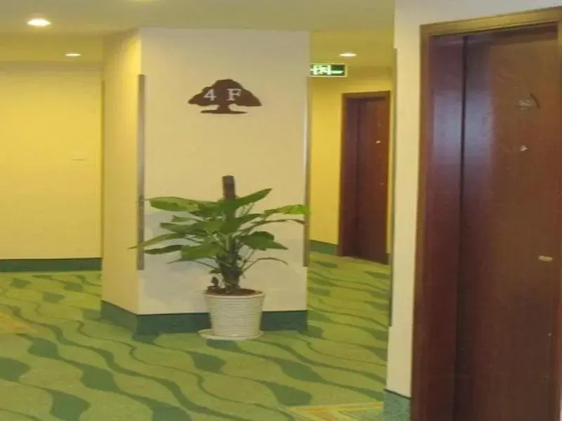 Greentree Inn Jiangdu Longcheng Road Express Hotel