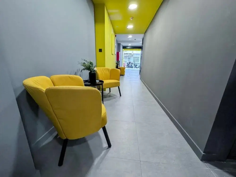 ZUR Boutique Hostel