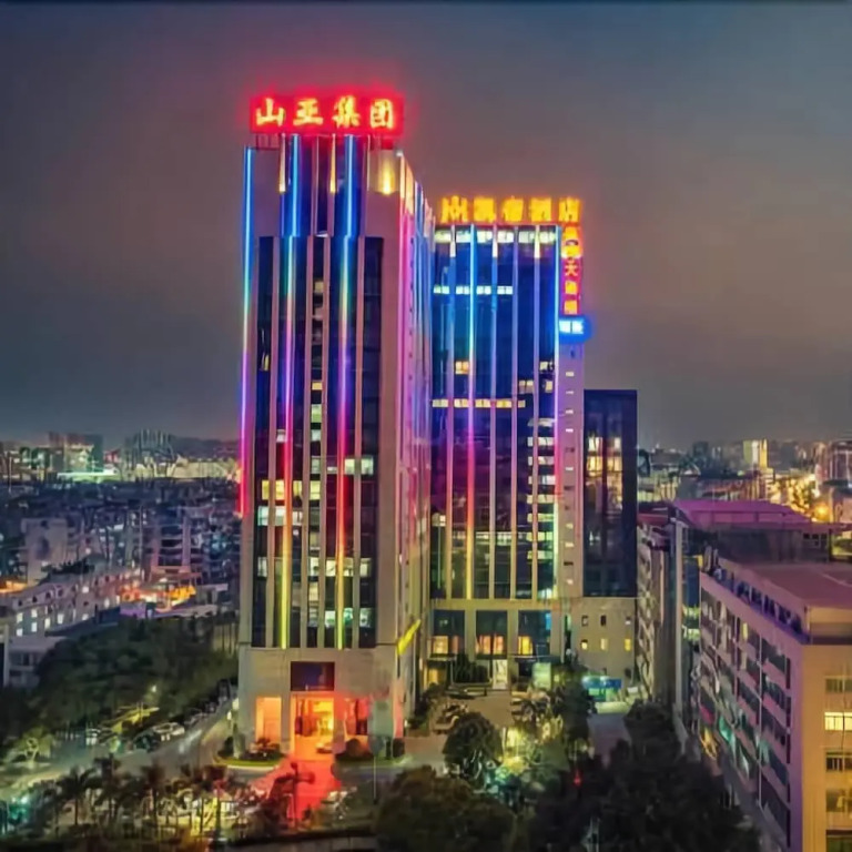 Kingdom Hotel