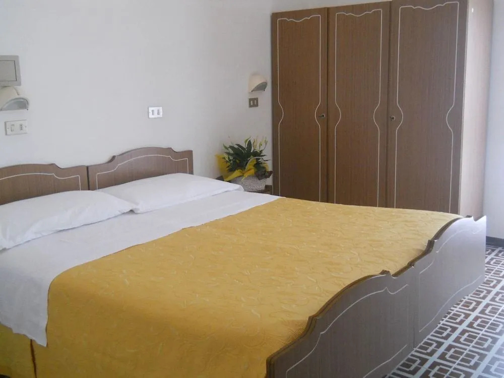 Hotel Laura