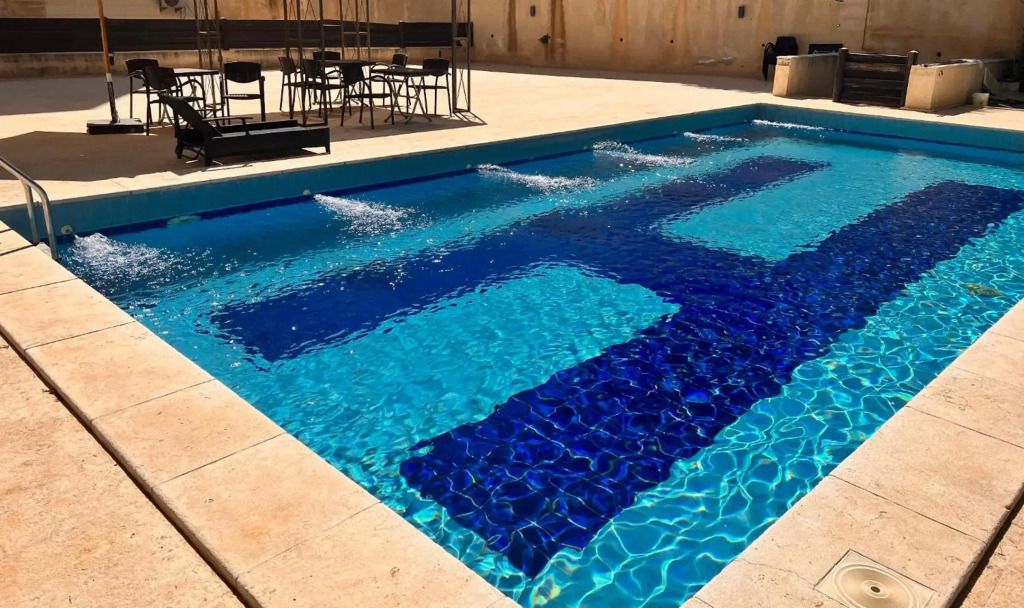 Spacious Amman flat with garden and Pool