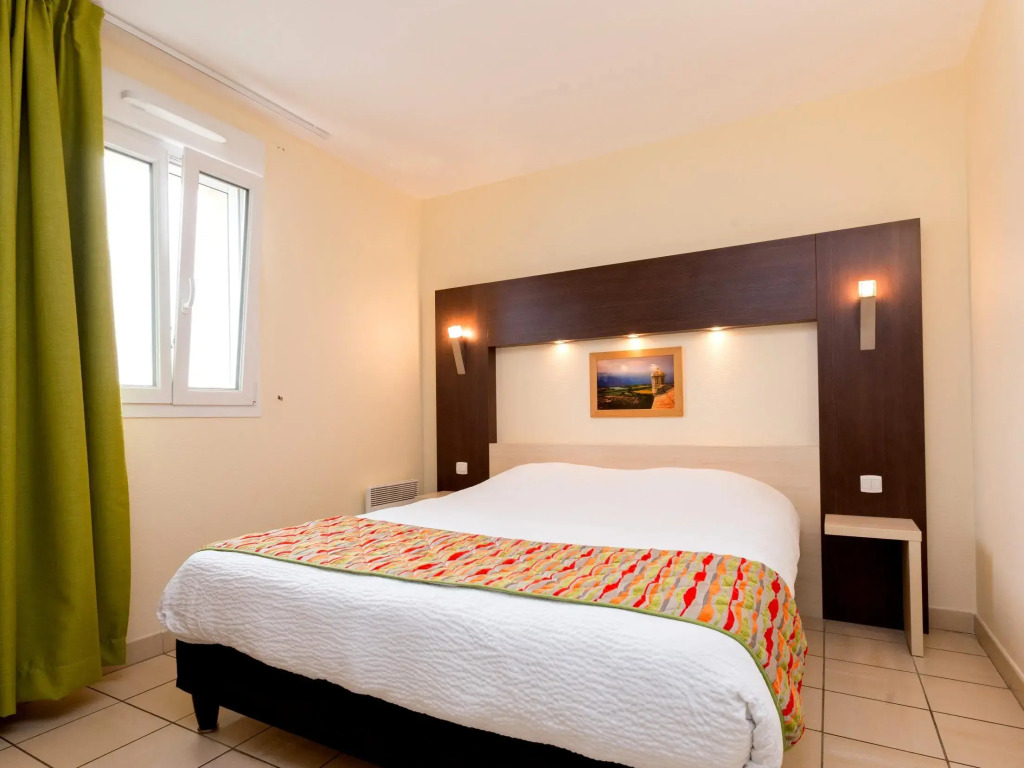 Logis JumHotel