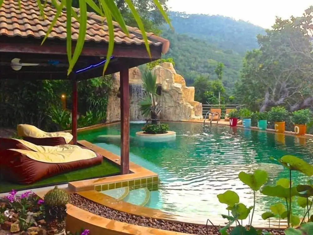 Ever Dreamed of staying in a 4 Bedroom Castle SDV044A - By Samui Dream Villas