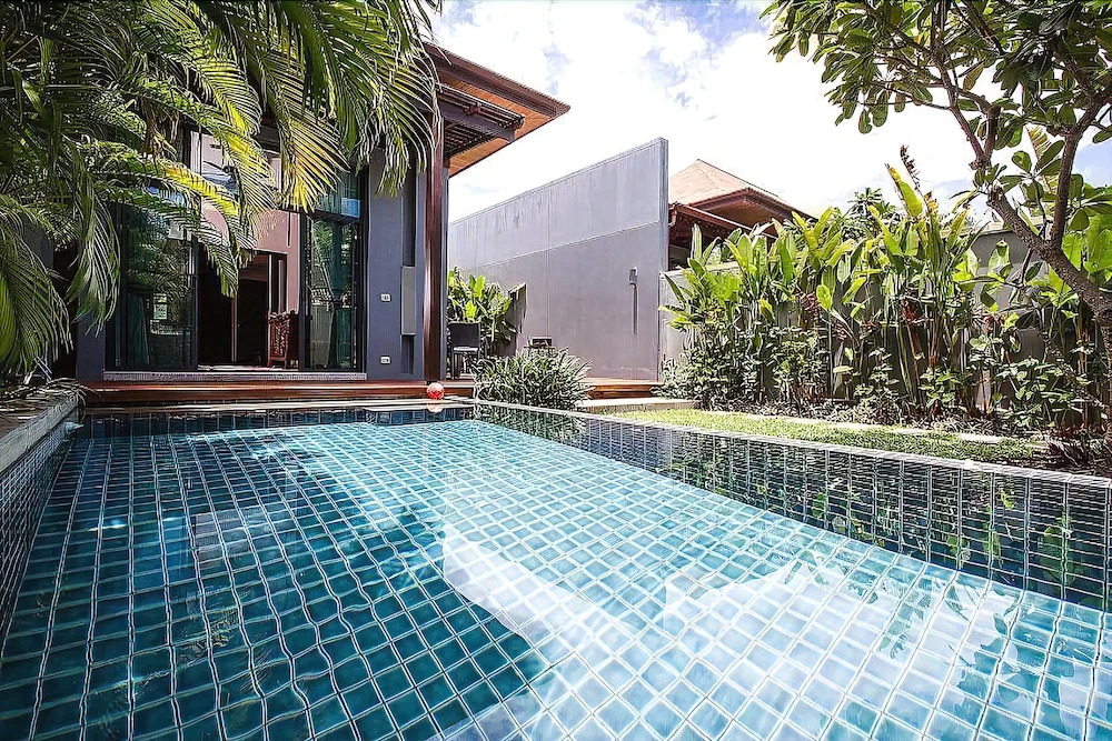 Anon Villa