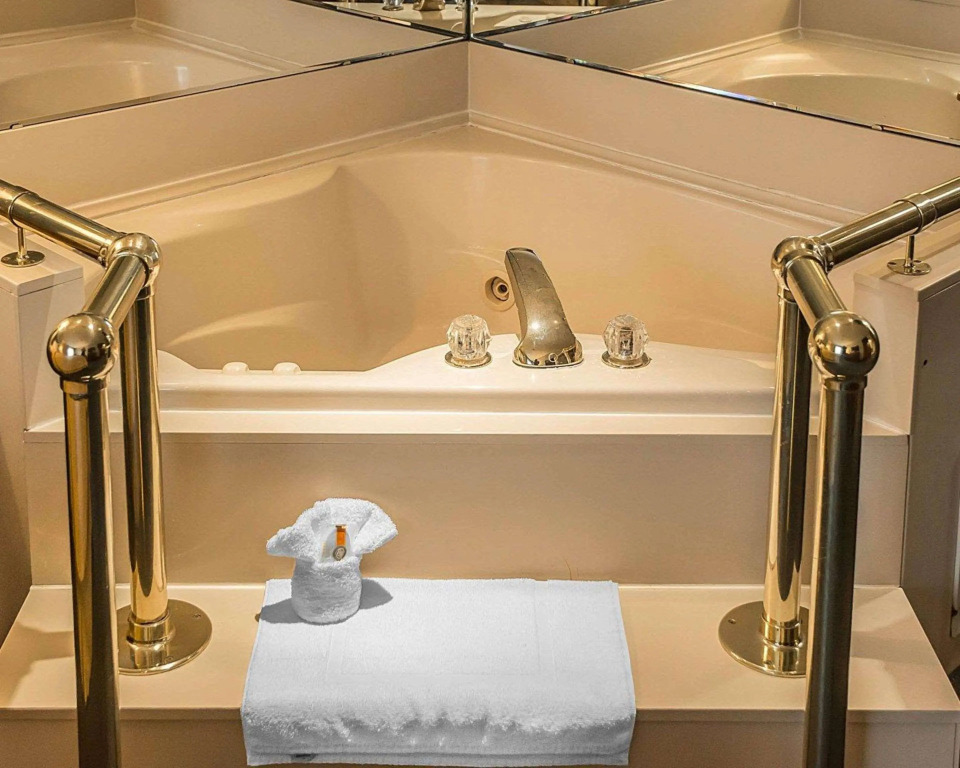 Quality Inn & Suites Cincinnati I-275