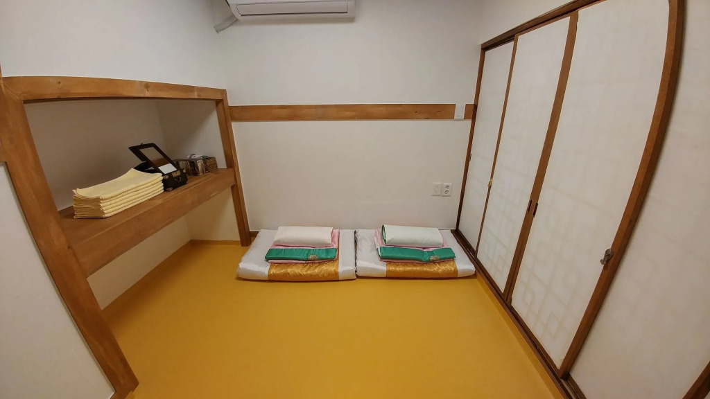 Bukchon Sosunjae Hanok Guesthouse