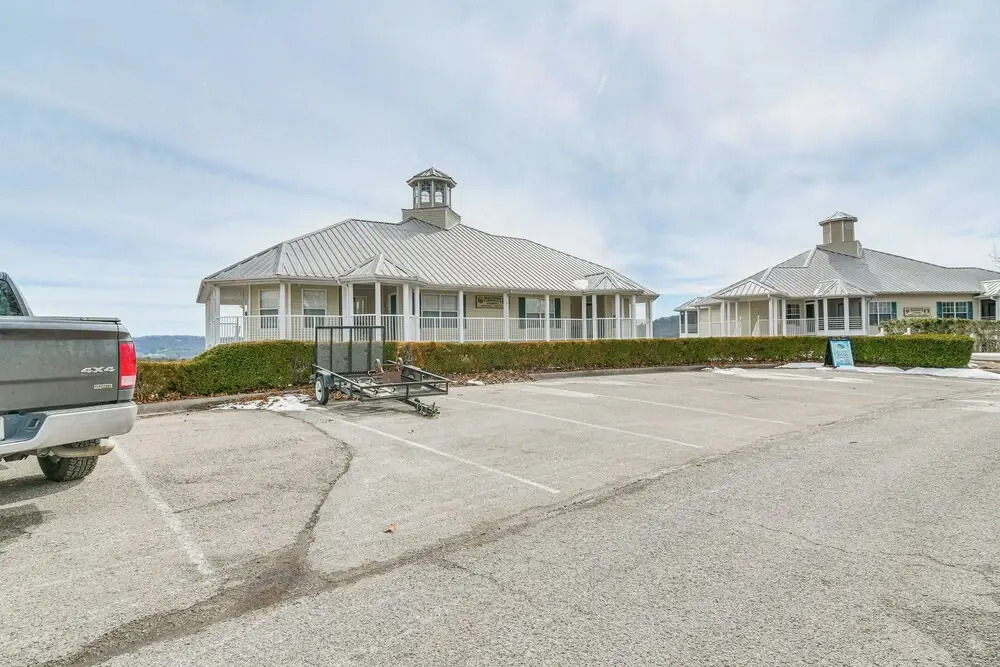 Newly Renovated Ozarks Condo: Pool & Hot Tub