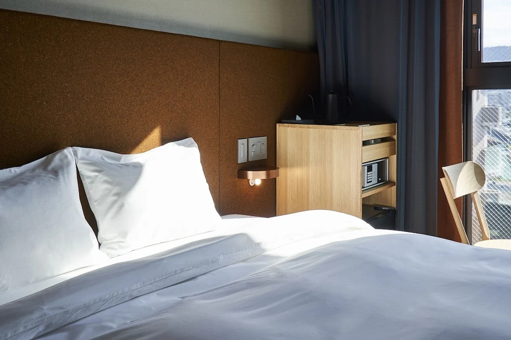 Отель The Reign Hotel Kyoto