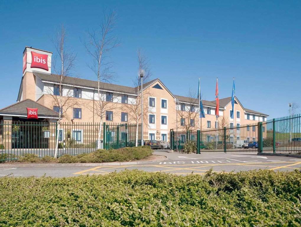 ibis Cardiff Gate - International Business Park Hotel