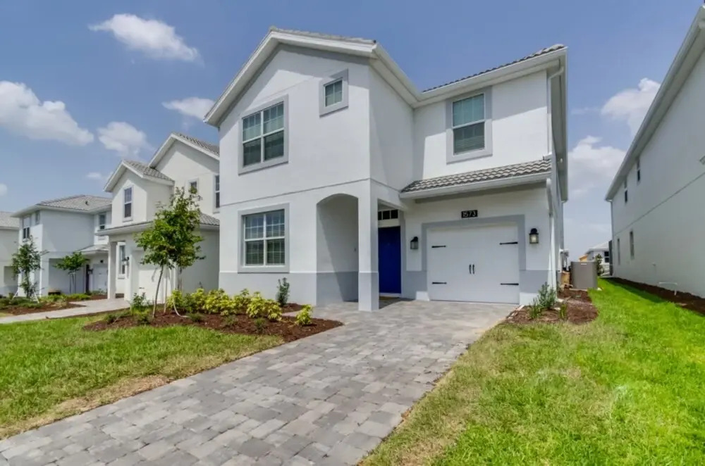 6 Bedroom 5 Bathroom Villa 1573sw