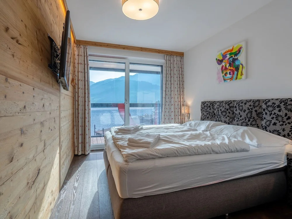 Luxury Apartment in Zell am See near Ski Area
