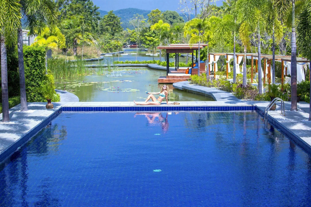 Black Lotus Resort & Spa
