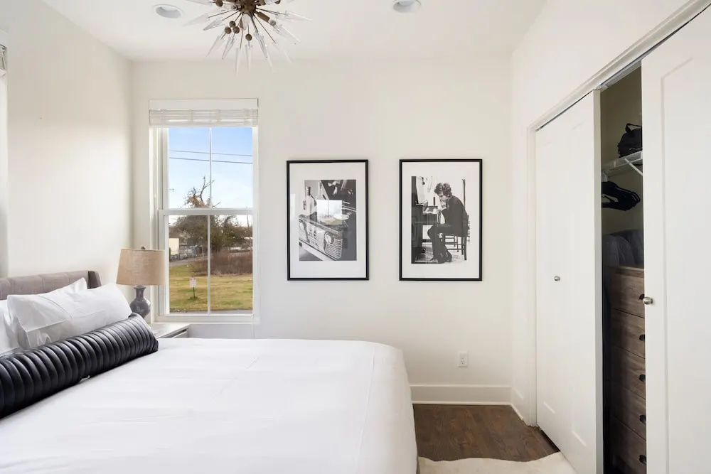 Hart Suite 5 by AvantStay Gorgeous Town House w Modern Amenities in Nashville