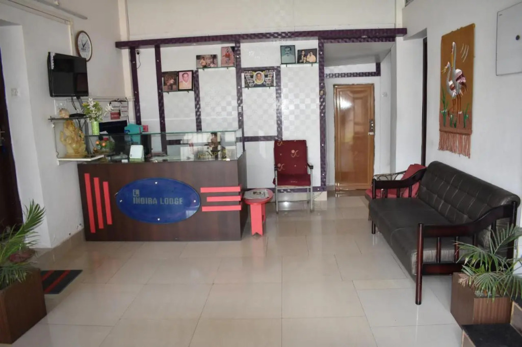 Hotel Indira Lodge