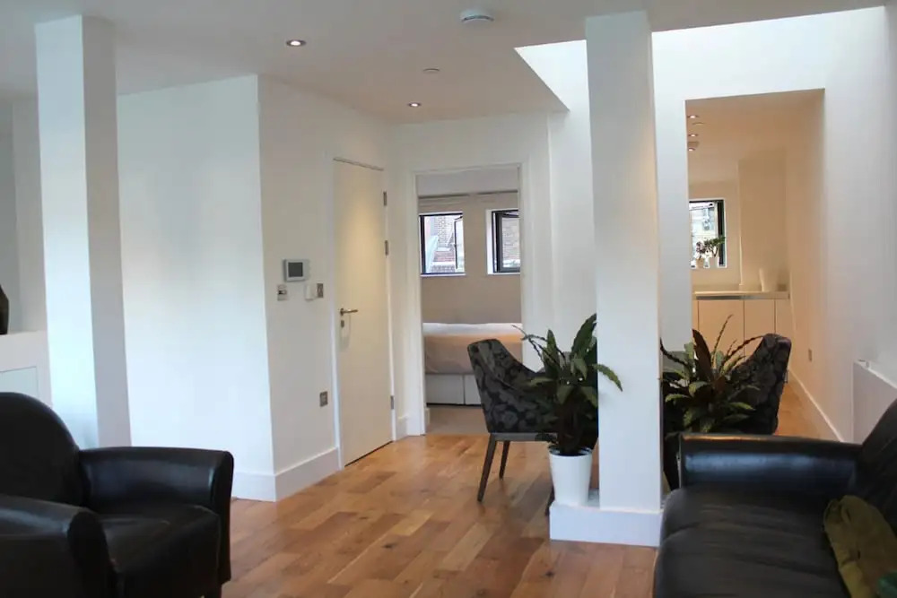 1 Bedroom Property in Central London With Terrace