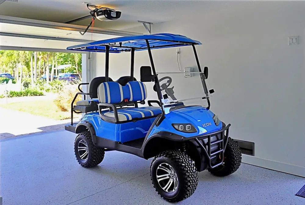 Pass-A-Grille Luxury Waterfront 612 by TechTravel