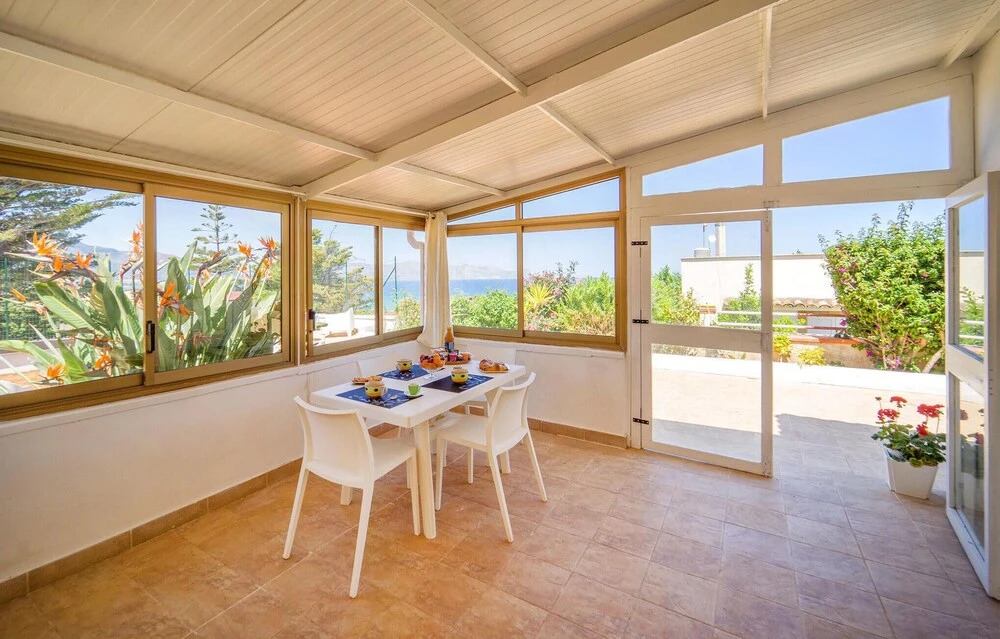 Nice Home in Balestrate With 3 Bedrooms and Wifi