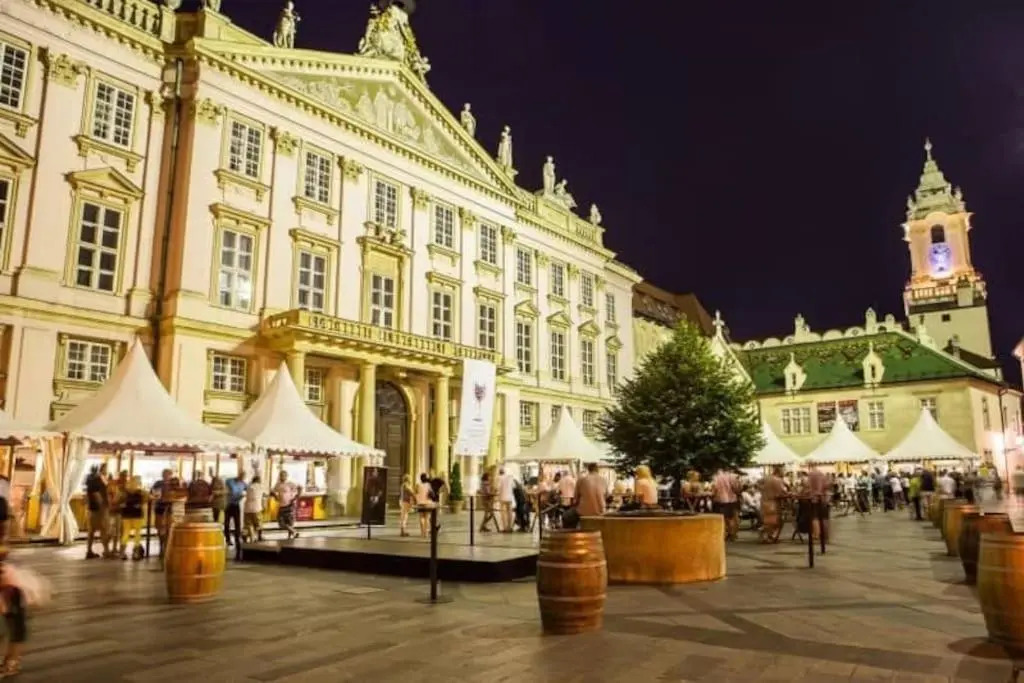 Diamond residence ***** in Old Town