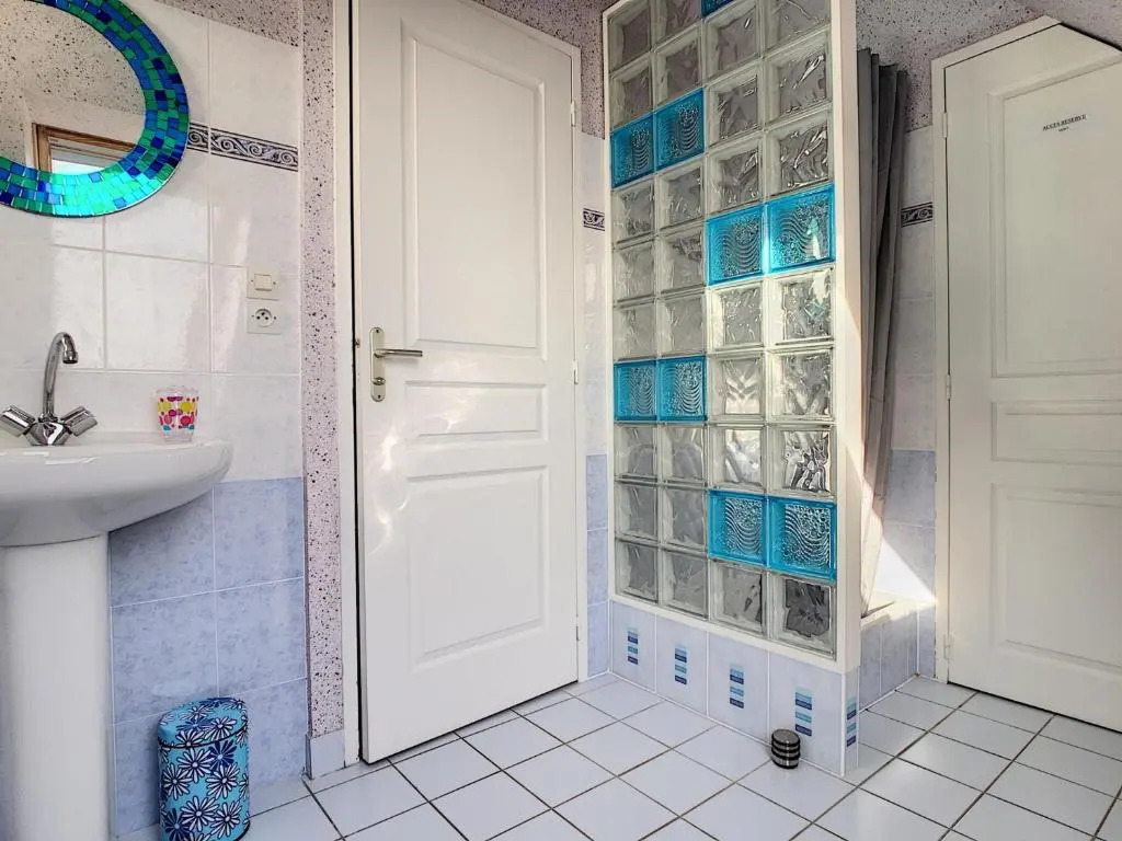 Maison Crozon, 5 pièces, 8 personnes - FR-1-370-26