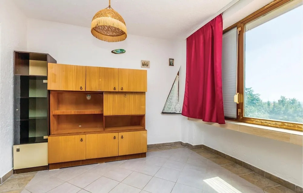 Beautiful Home in Krk With Wifi and 3 Bedrooms