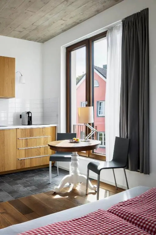 Cologne Country Lodge