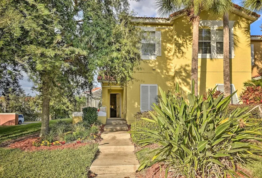 4 Mi to Animal Kingdom: Gem w/ Pool in Kissimmee