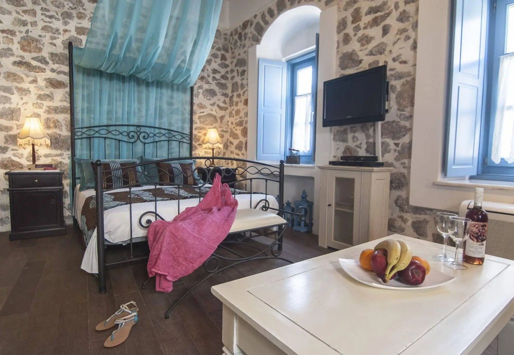 PortaDelMare deluxe suites
