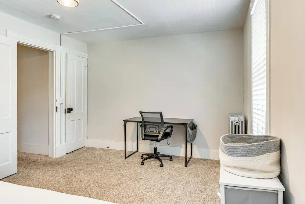 9 Mi to Shawnee Mtn! Stroudsburg Unit Near Main St