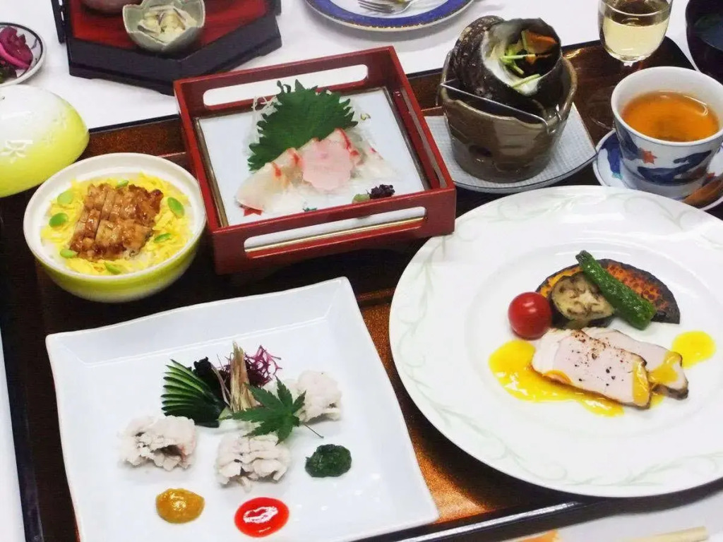 Yahatahama Century Hotel Ito