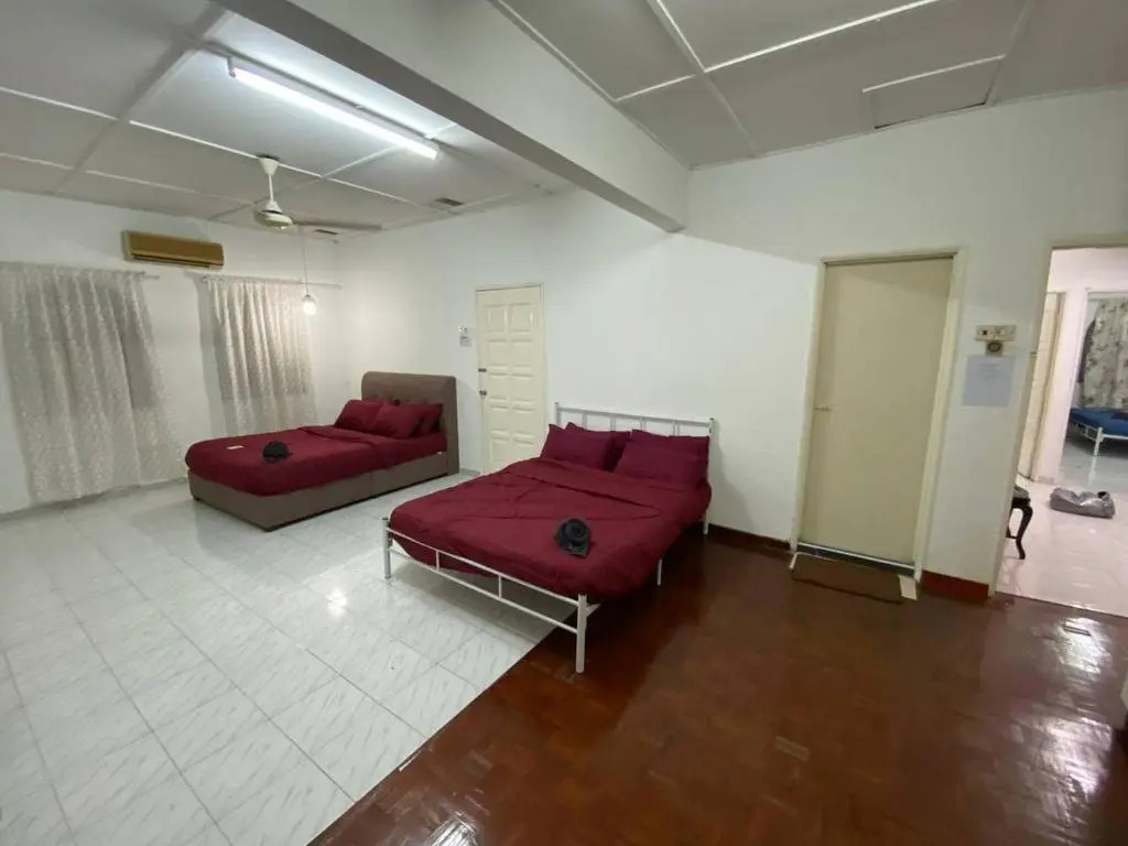 Warisan Bakti Homestay Taman Sri Watan Ampang