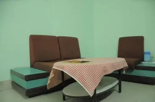 Hotel Blue Moon