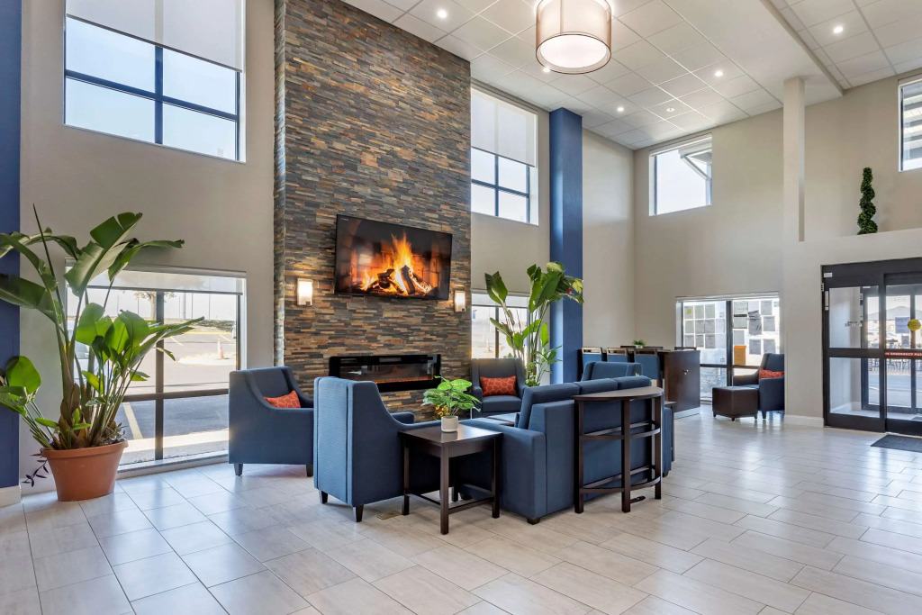 Comfort Suites St Louis - Sunset Hills