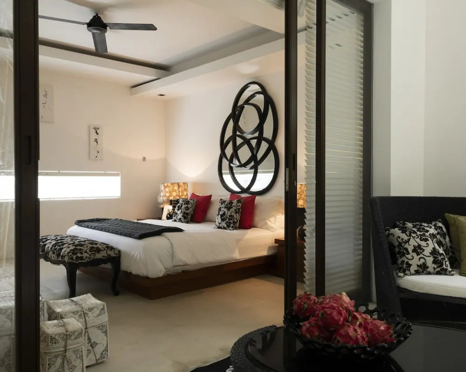 SuperNova Private Boutique Retreat Villa