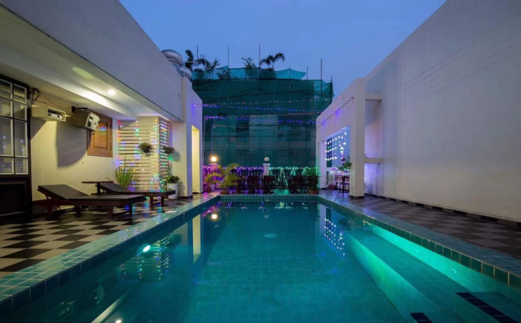 Town View Hotel Khan Daun Penh