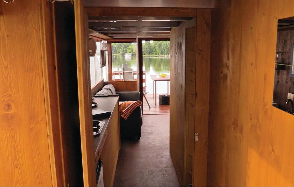 Nice Ship/boat in Radewege With 2 Bedrooms