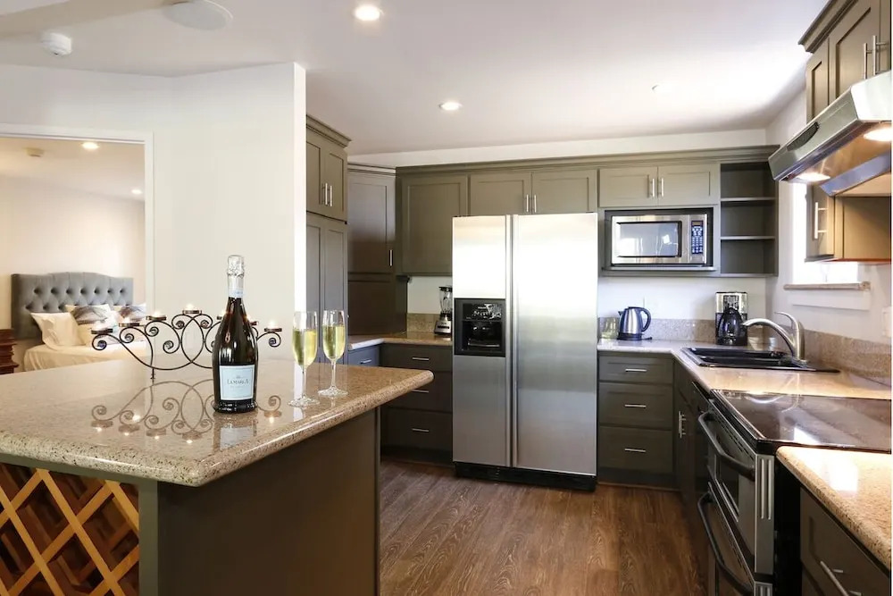Lele Penthouse #336788 - 6 Br Villa