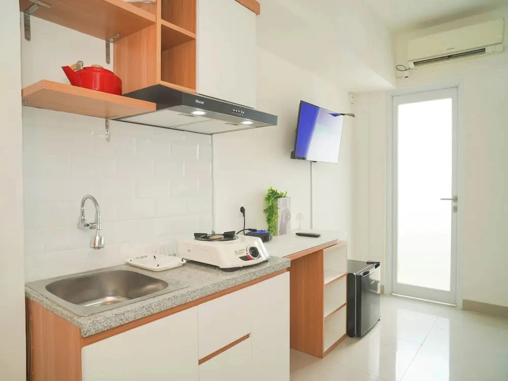 Good Deal Studio At Cisauk Point Apartment